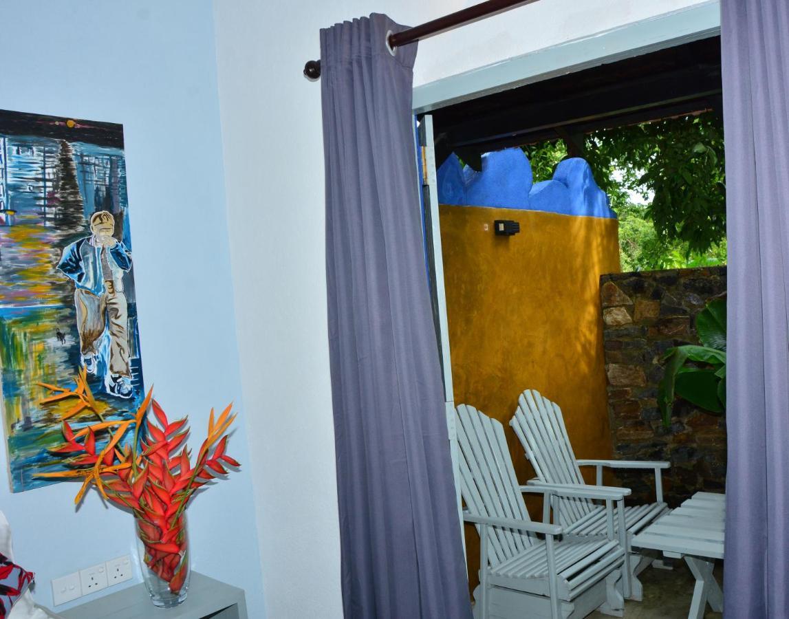 View Guesthouse & Bistro At Goyambokka Tangalle Zewnętrze zdjęcie