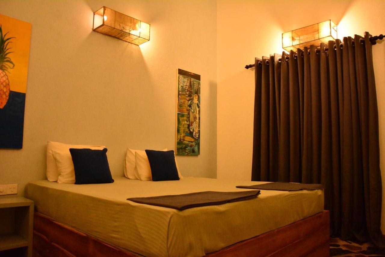View Guesthouse & Bistro At Goyambokka Tangalle Zewnętrze zdjęcie